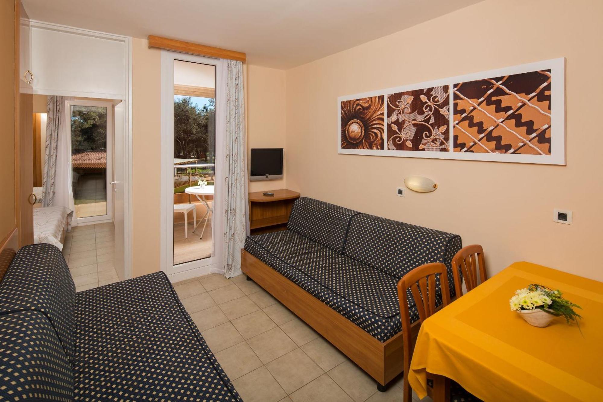 Classic Apartment 21